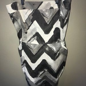 Strapless dress